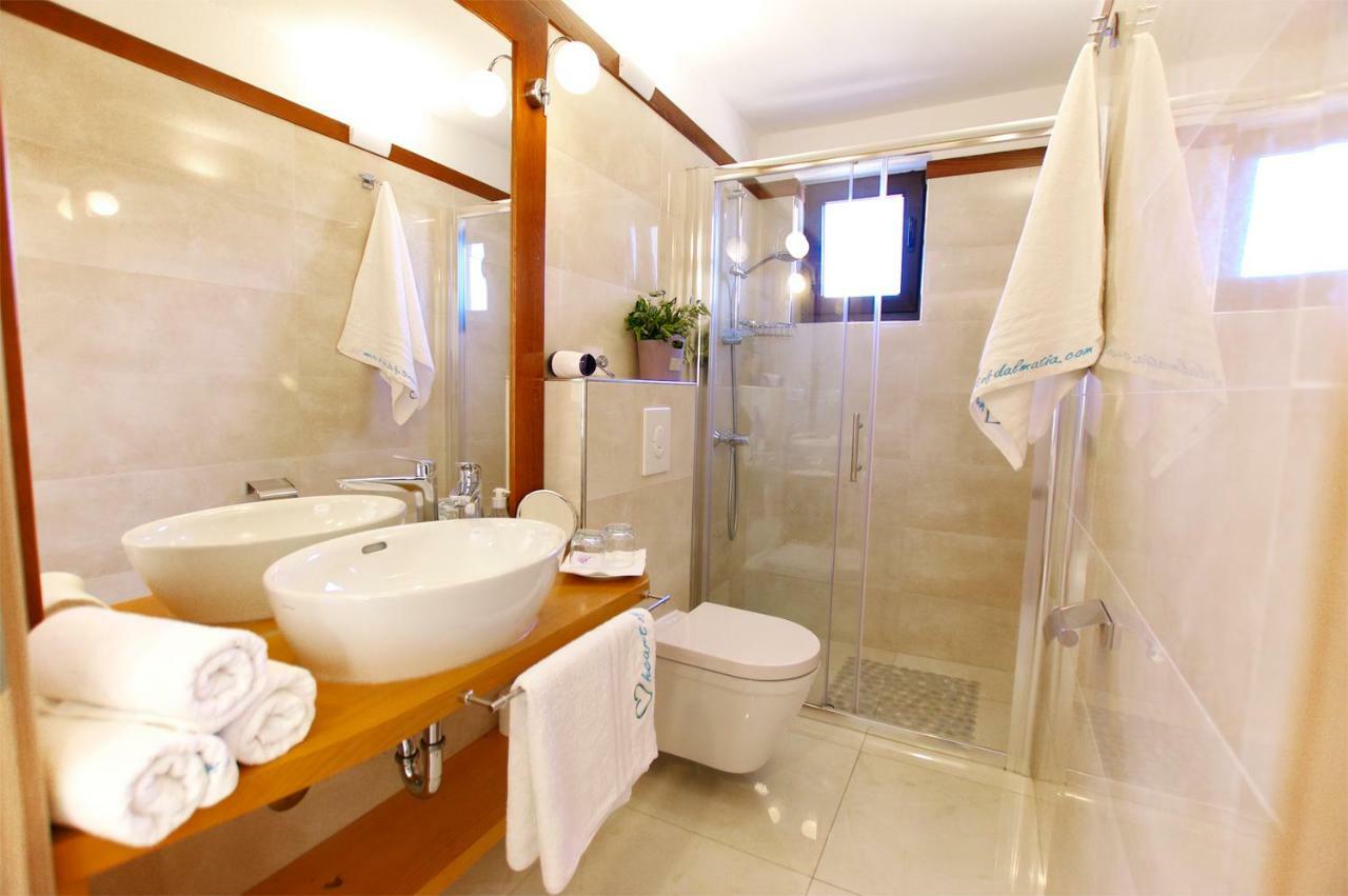 Apartman Murter Center 4+1 Id 720 Apartment Luaran gambar