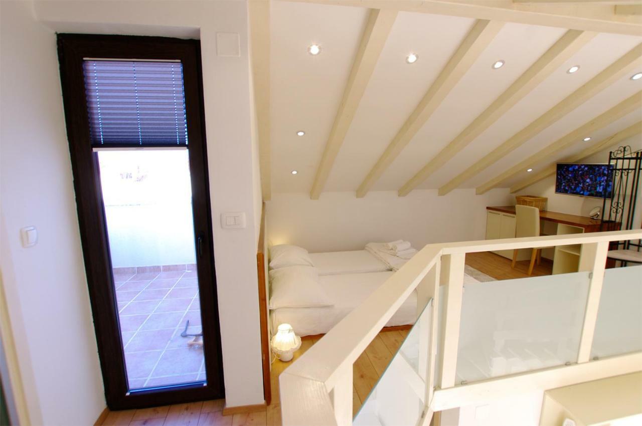 Apartman Murter Center 4+1 Id 720 Apartment Luaran gambar